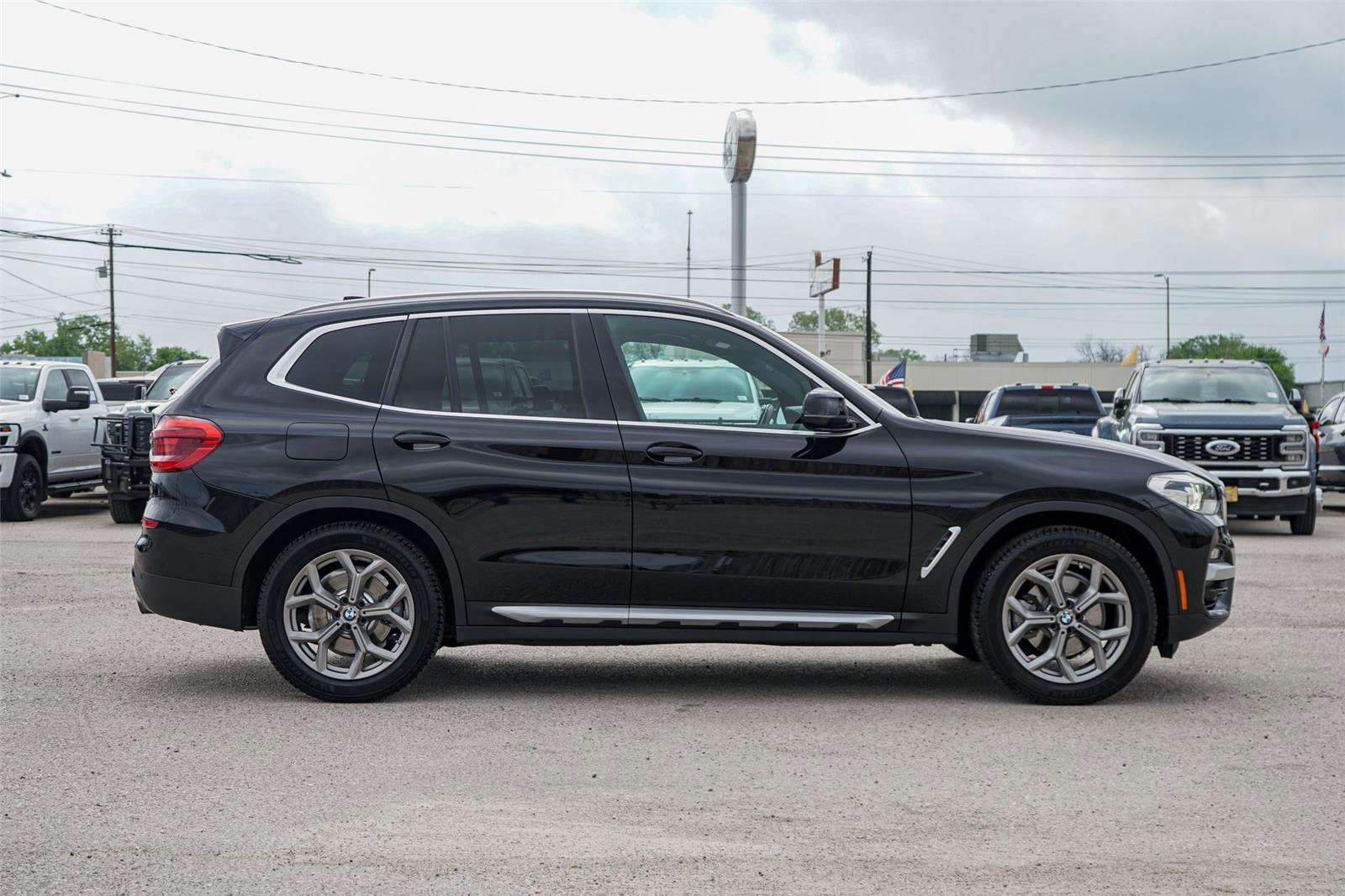 Used 2020 BMW X3 sDrive30i w/ Driving Assistance Package image 2