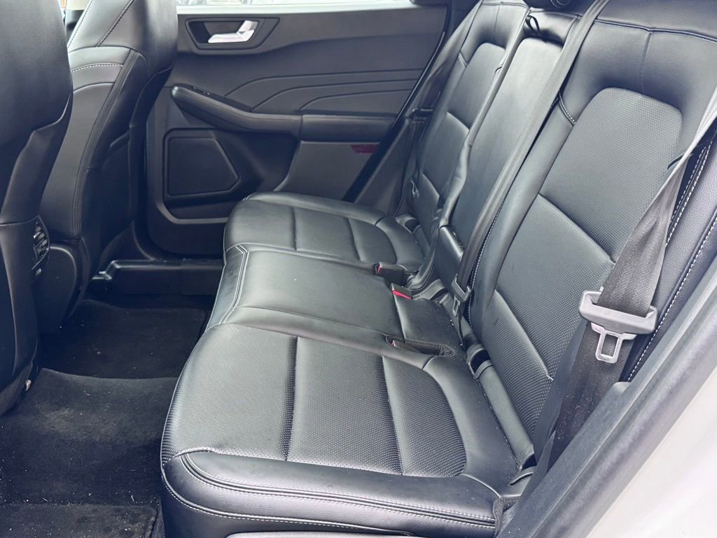 Certified 2021 Ford Escape SEL image 10