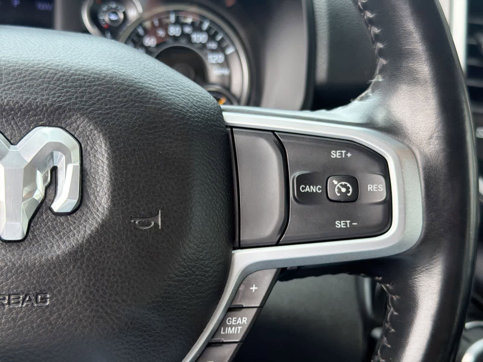 Used 2020 RAM 1500 Big Horn AWD/4WD image 25
