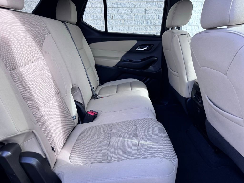 Used 2023 Chevrolet Traverse LS w/ Safety Package AWD/4WD image 19
