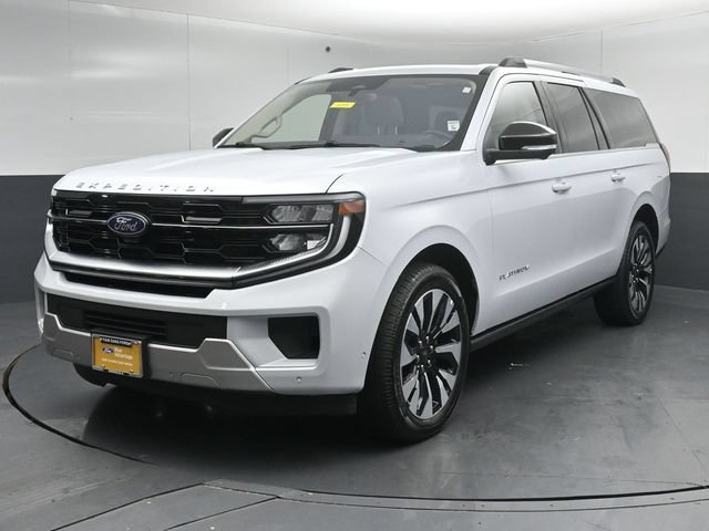 Certified 2025 Ford Expedition Max Platinum w/ Driver's Package AWD/4WD image 3