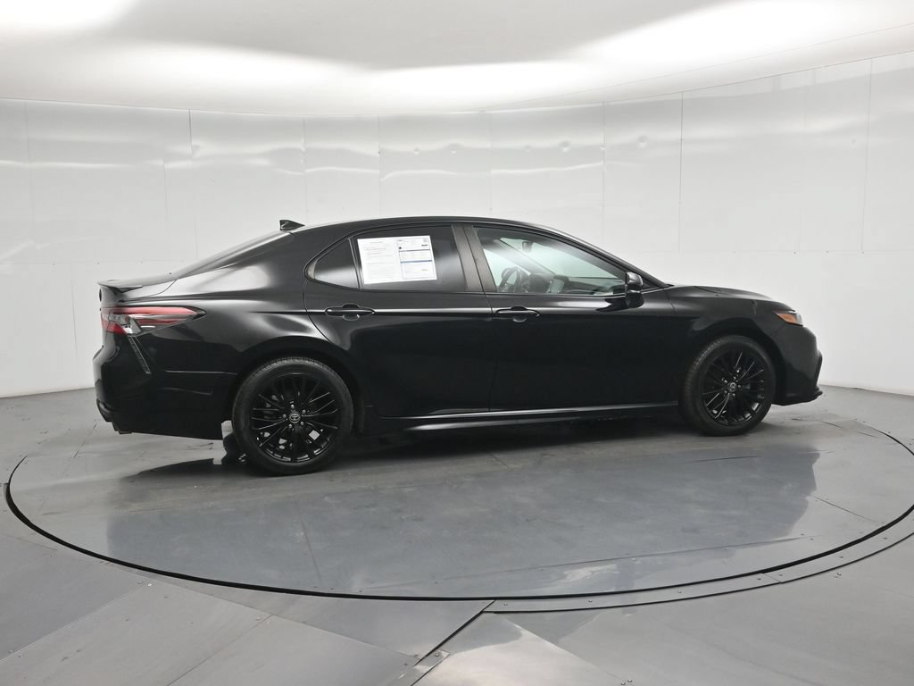 Used 2021 Toyota Camry SE w/ Convenience Package FWD image 24