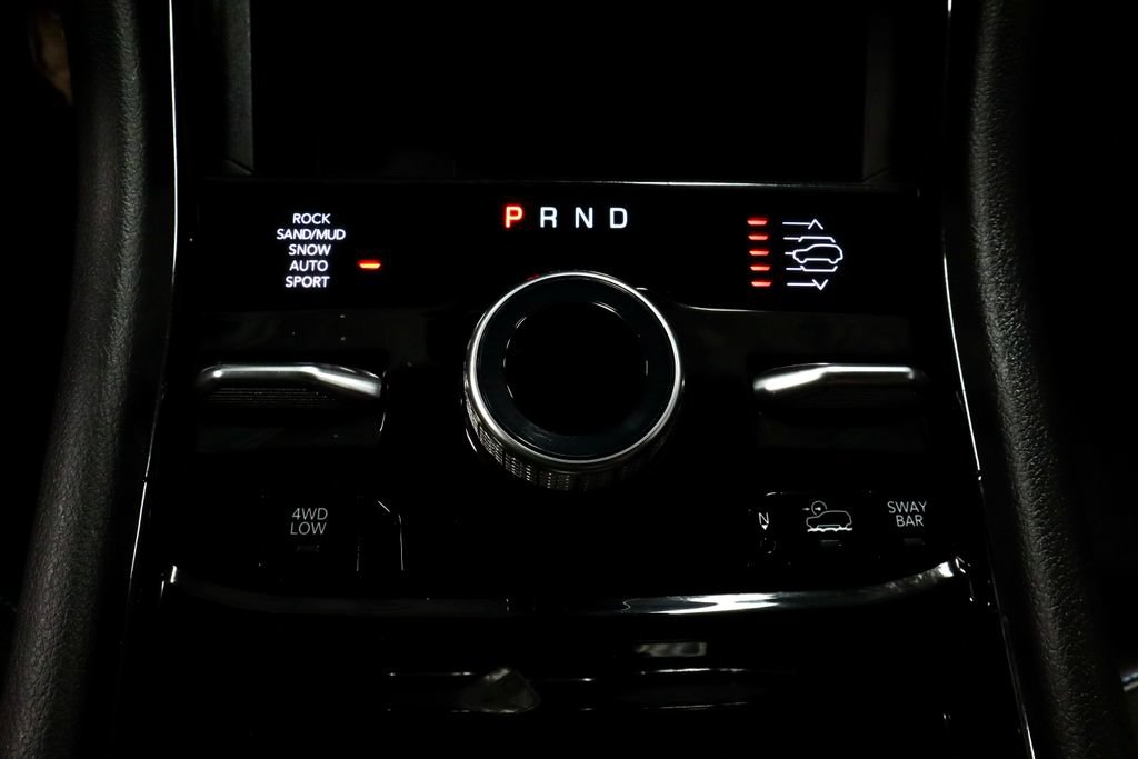 Used 2022 Jeep Grand Cherokee Trailhawk w/ Advanced Protech Group II AWD/4WD image 31