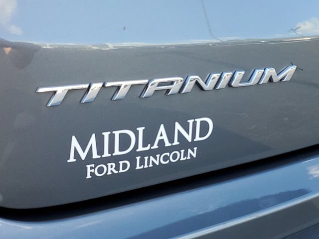Certified 2024 Ford Edge Titanium AWD/4WD image 31