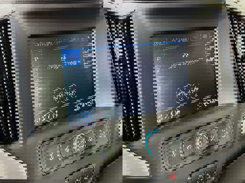 Used 2022 GMC Terrain SLE w/ Driver Convenience Package image 20