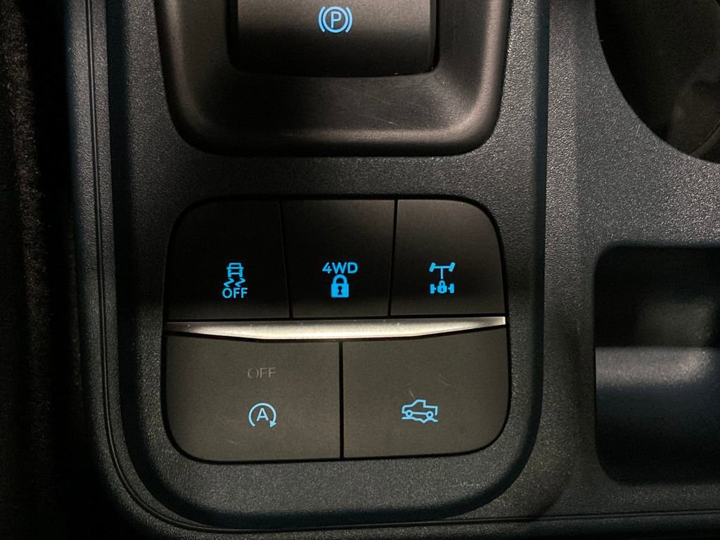 Certified 2025 Ford Maverick Tremor image 30