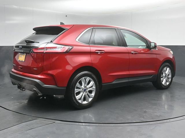 Certified 2022 Ford Edge Titanium w/ Class II Trailer Tow Package image 13