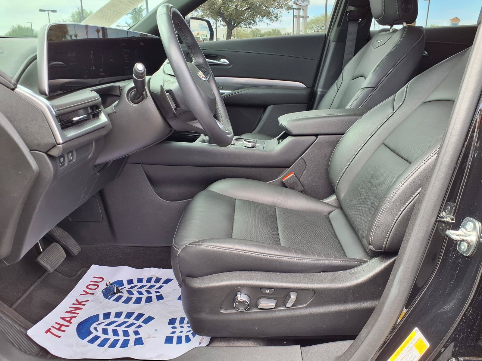 Used 2024 Cadillac XT4 Premium Luxury FWD image 23