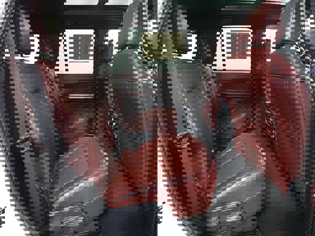 Certified 2024 Ford Expedition Limited image 29