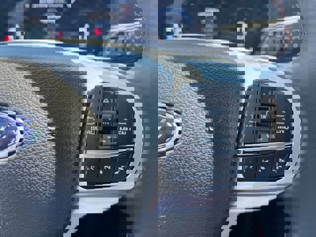 Certified 2025 Ford Explorer Active image 17