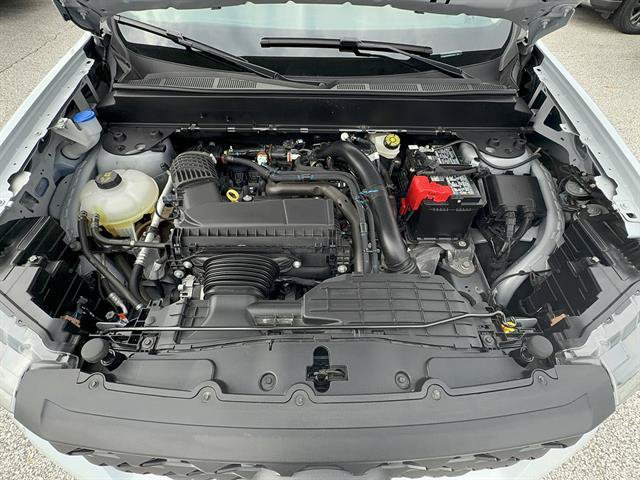 Certified 2025 Ford Maverick XLT w/ XLT Luxury Package AWD/4WD image 26