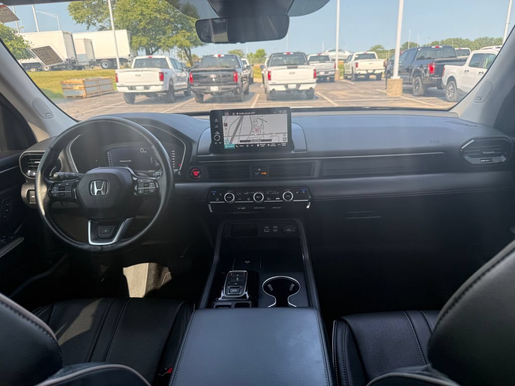 Used 2023 Honda Pilot Elite image 27