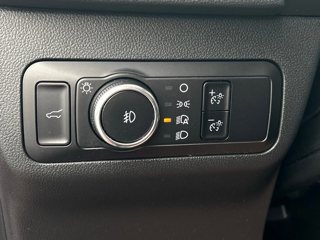 Certified 2023 Ford Escape Platinum AWD/4WD image 27