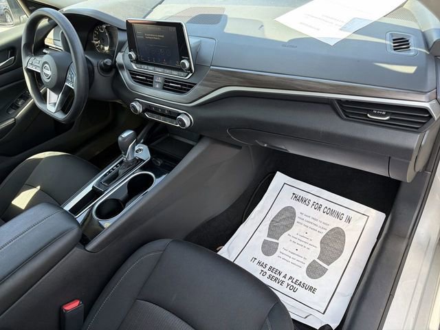Used 2024 Nissan Altima 2.5 SV image 27