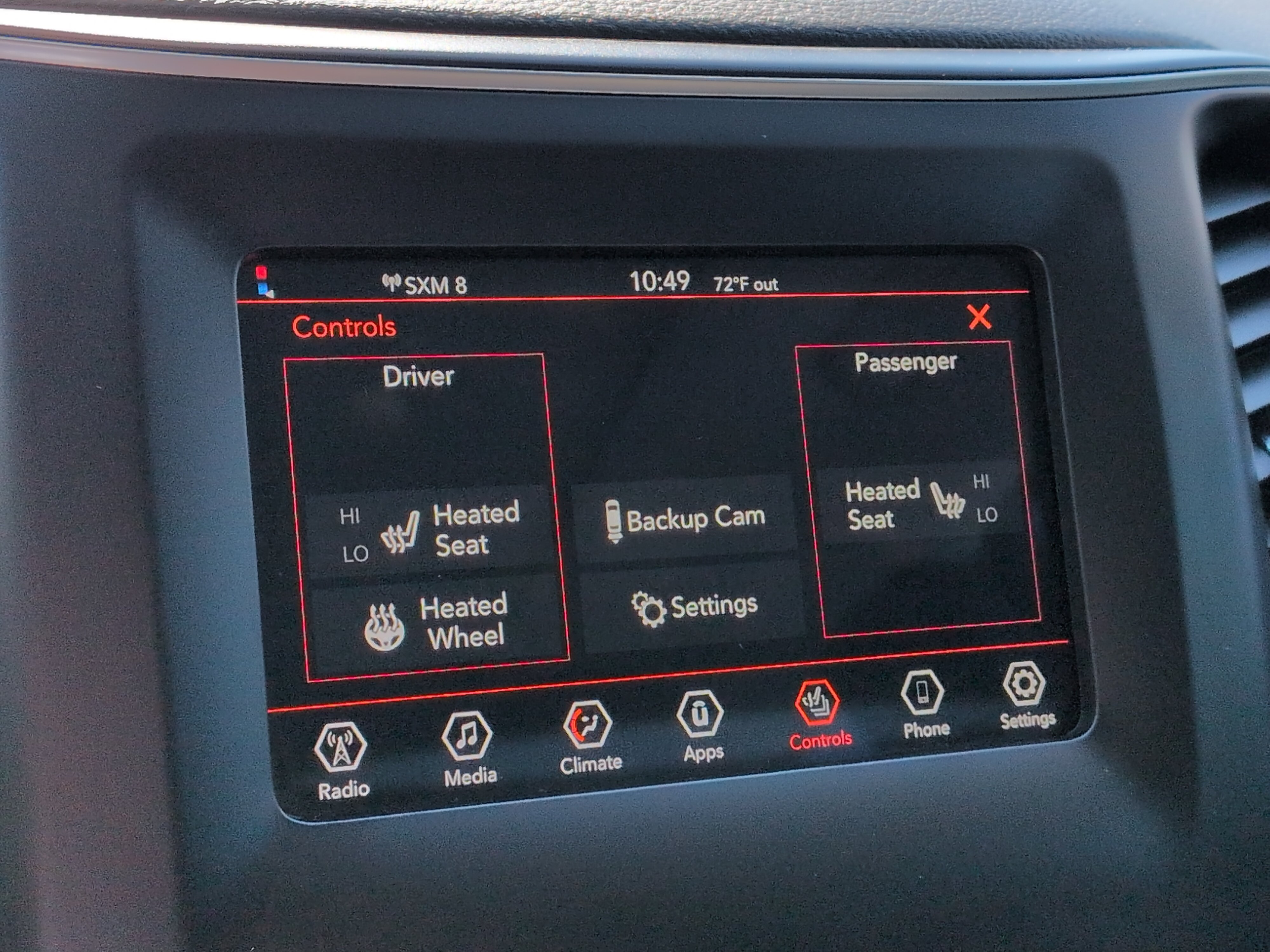 Used 2021 Jeep Cherokee Latitude Lux w/ Sun & Sound Group FWD image 21