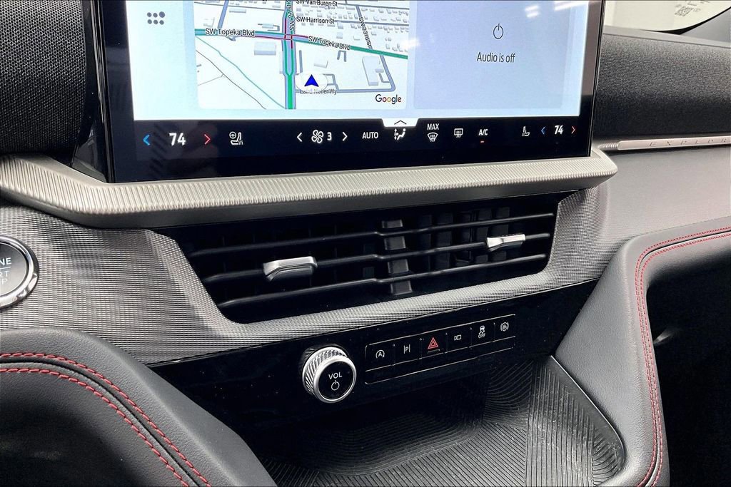 Certified 2025 Ford Explorer ST-Line w/ ST-Line Street Pack image 32