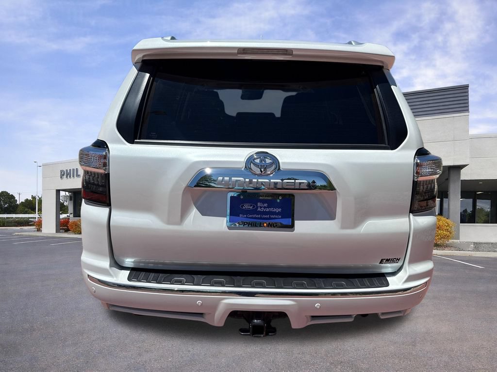 Used 2024 Toyota 4Runner Limited AWD/4WD image 7