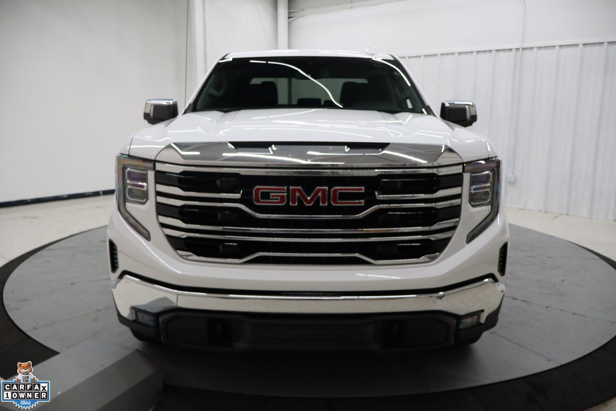 Used 2024 GMC Sierra 1500 SLT w/ SLT Premium Package image 6