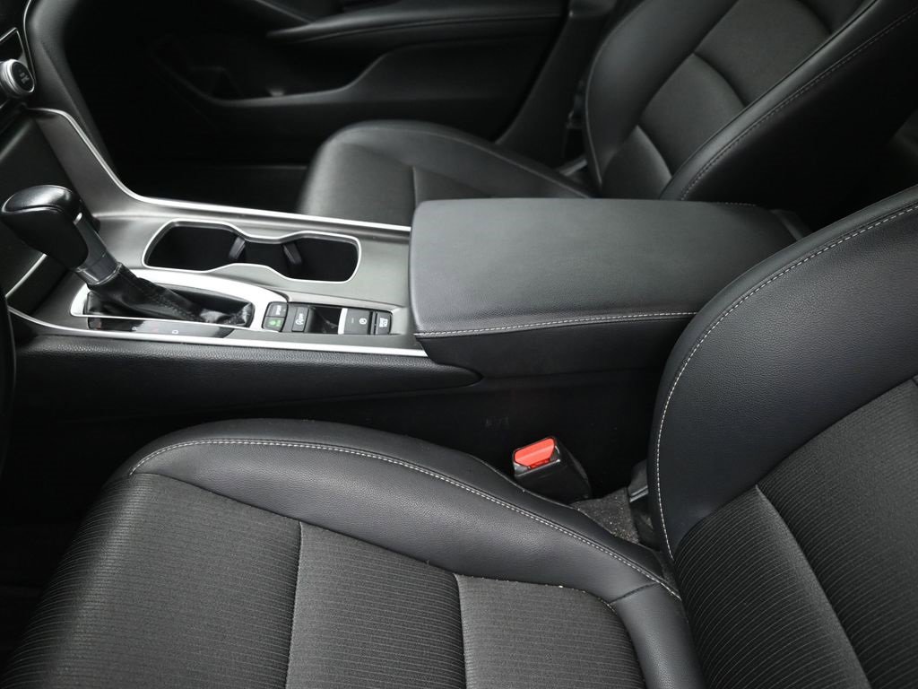 Used 2022 Honda Accord Sport image 21