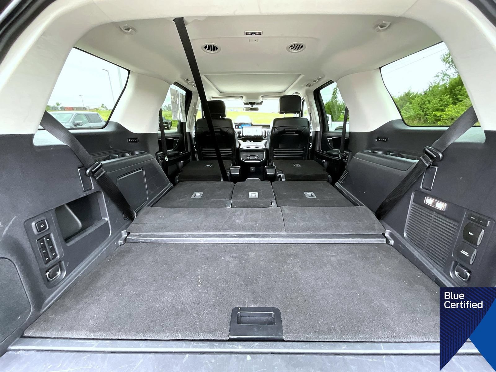 Certified 2025 Ford Expedition Platinum AWD/4WD image 26