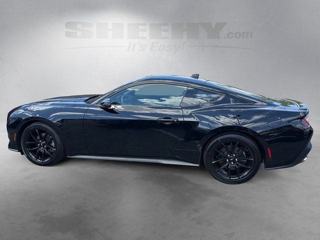 Certified 2025 Ford Mustang Coupe RWD image 13