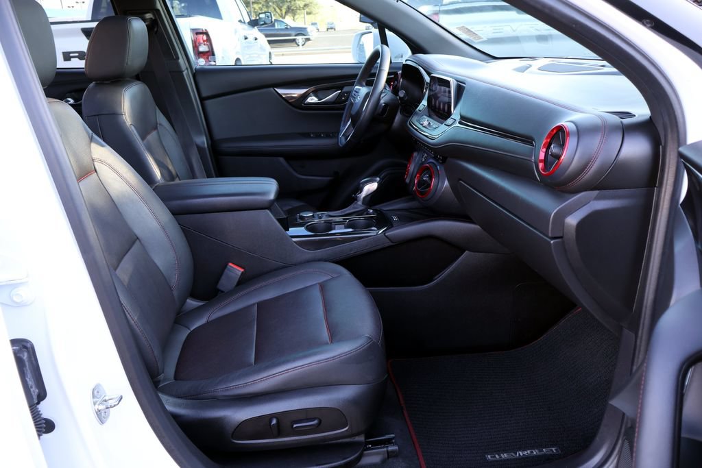 Used 2019 Chevrolet Blazer RS FWD image 23