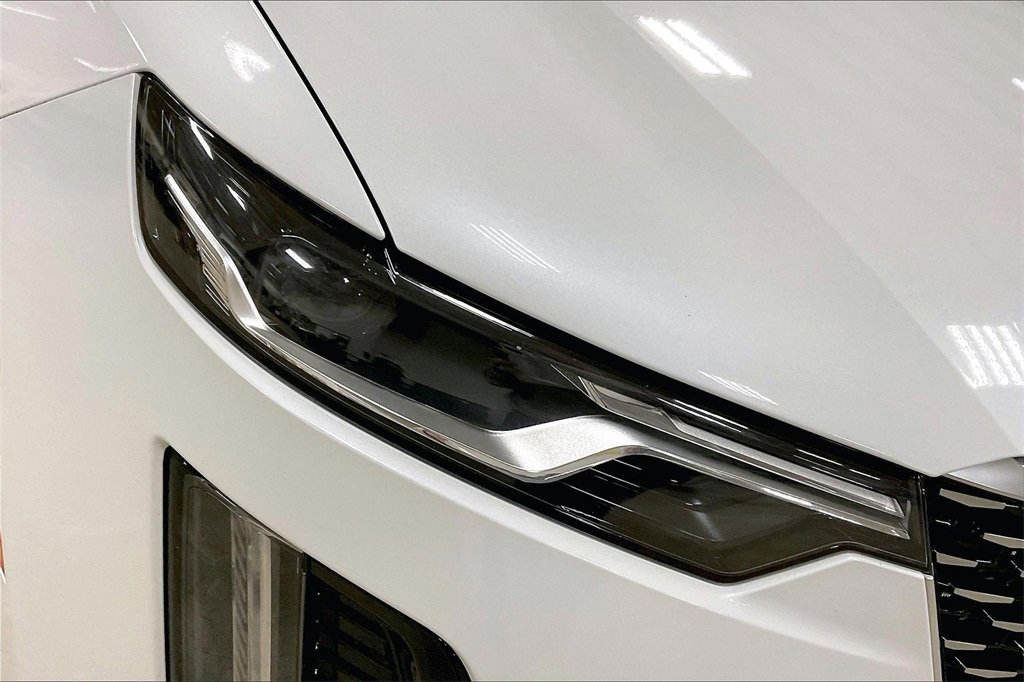 Used 2024 Cadillac XT6 Premium Luxury image 28