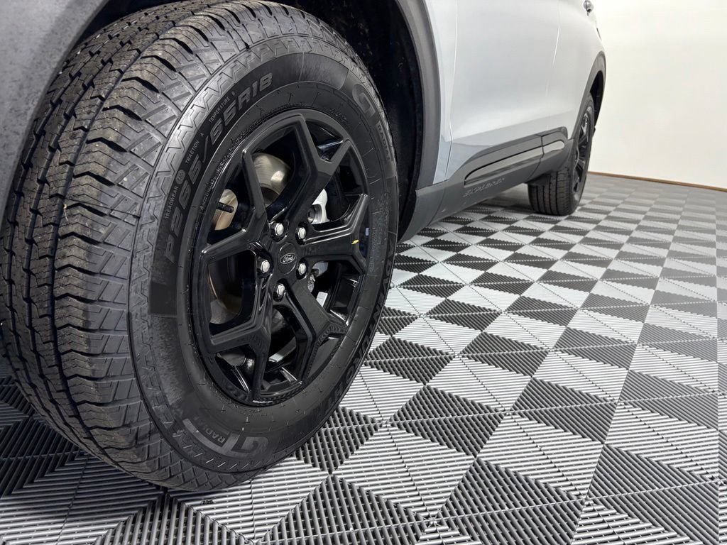 Certified 2023 Ford Explorer Timberline w/ Timberline Technology Package AWD/4WD image 14