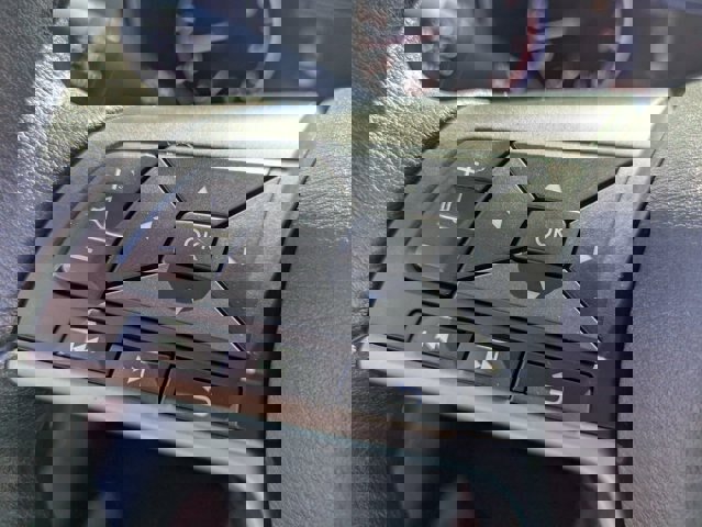 Used 2024 Nissan Altima 2.5 SV image 15