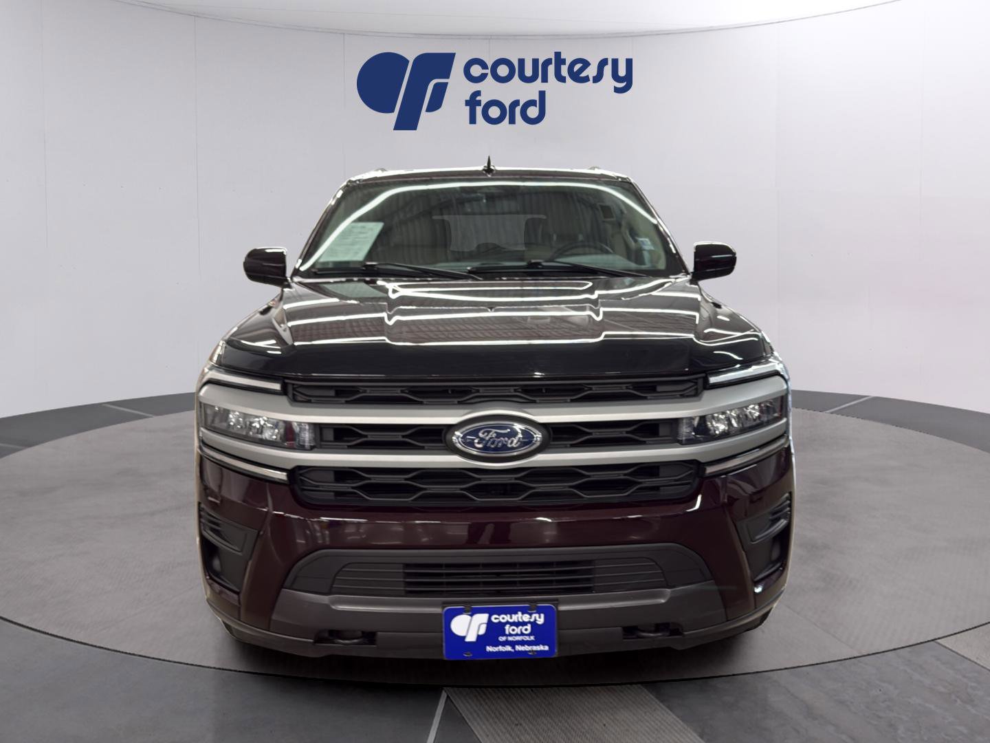 Certified 2023 Ford Expedition XLT AWD/4WD image 3