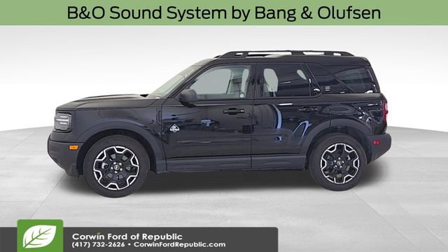 Certified 2025 Ford Bronco Sport Outer Banks w/ Outer Banks Tech Package+ image 2