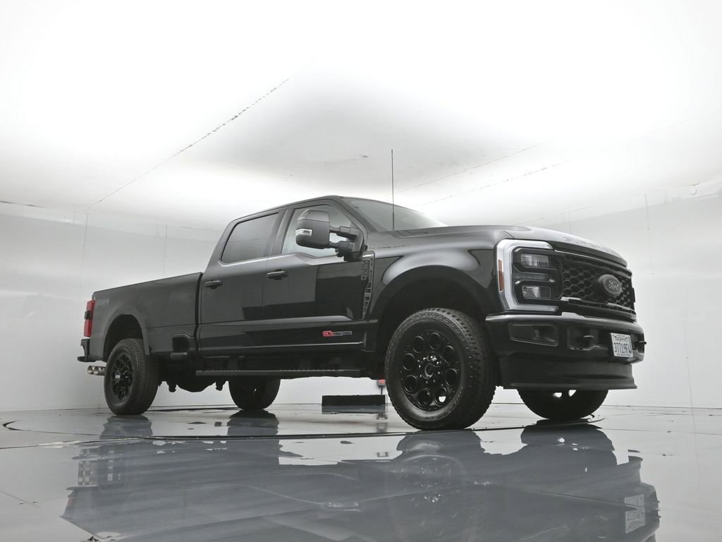 Certified 2025 Ford F350 Lariat w/ Black Appearance Package AWD/4WD image 51