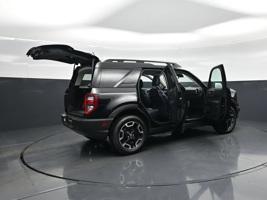 Certified 2023 Ford Bronco Sport Outer Banks w/ Tech Package AWD/4WD image 6