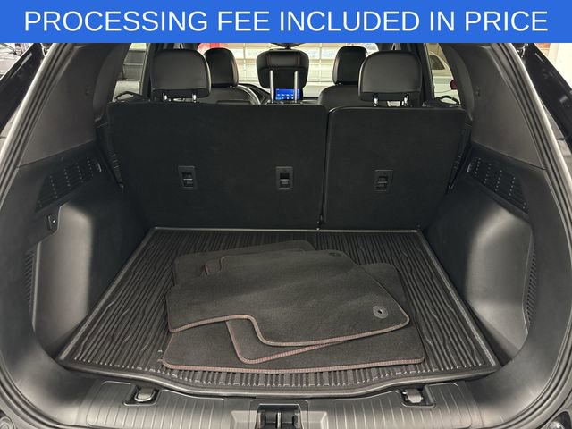 Certified 2023 Ford Escape ST-Line Select AWD/4WD image 14