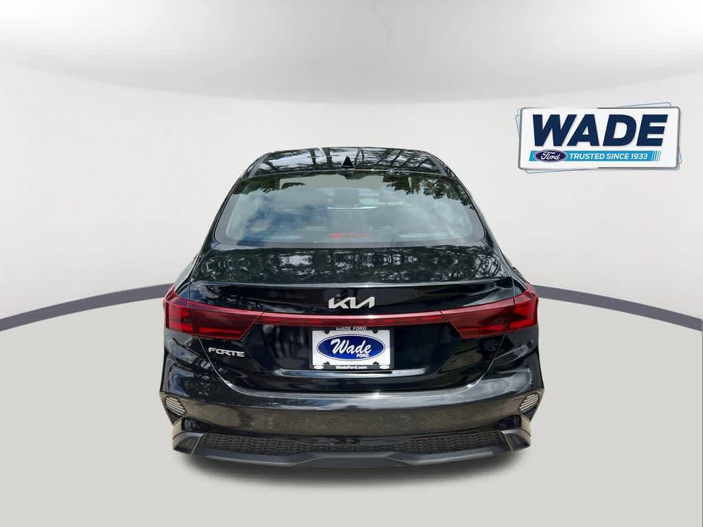 Used 2023 Kia Forte LXS FWD image 7