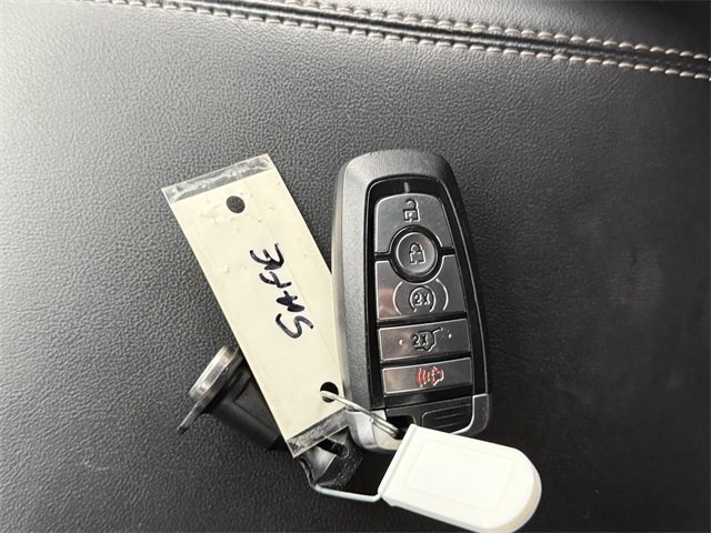 Certified 2022 Ford Explorer XLT w/ Equipment Group 202A image 15