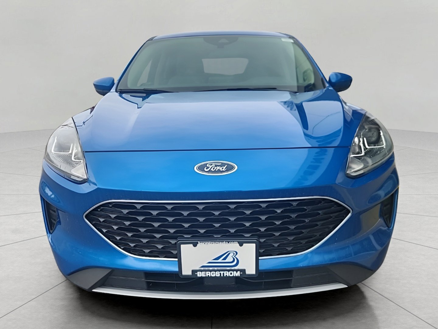 Certified 2020 Ford Escape SE image 4