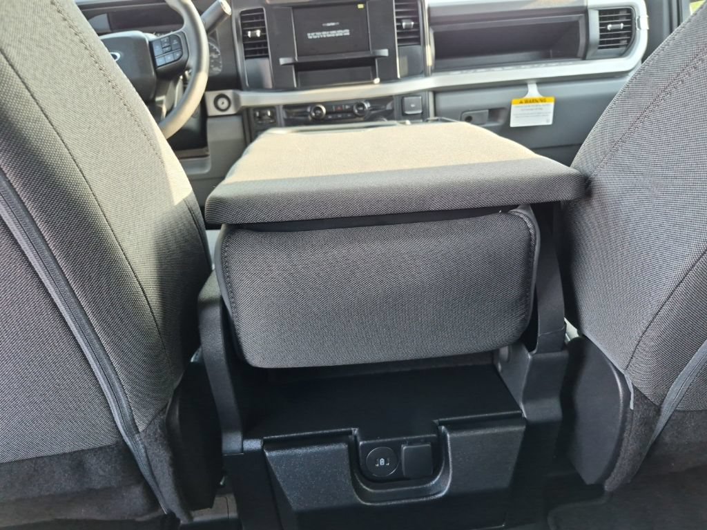 Certified 2026 Ford F250 XL w/ STX Appearance Package AWD/4WD image 15