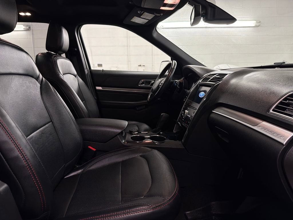 Certified 2019 Ford Explorer Sport w/ Equipment Group 401A image 30