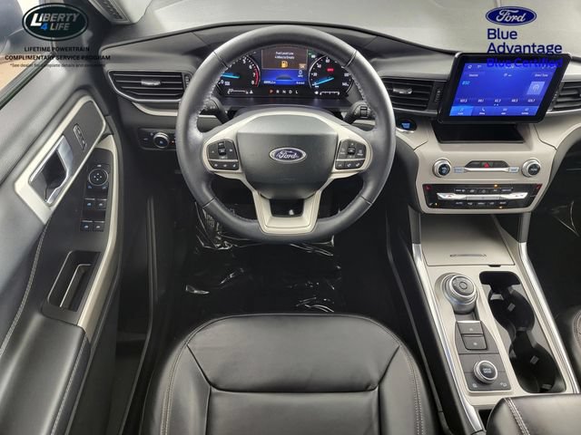 Certified 2023 Ford Explorer XLT w/ Equipment Group 202A AWD/4WD image 27