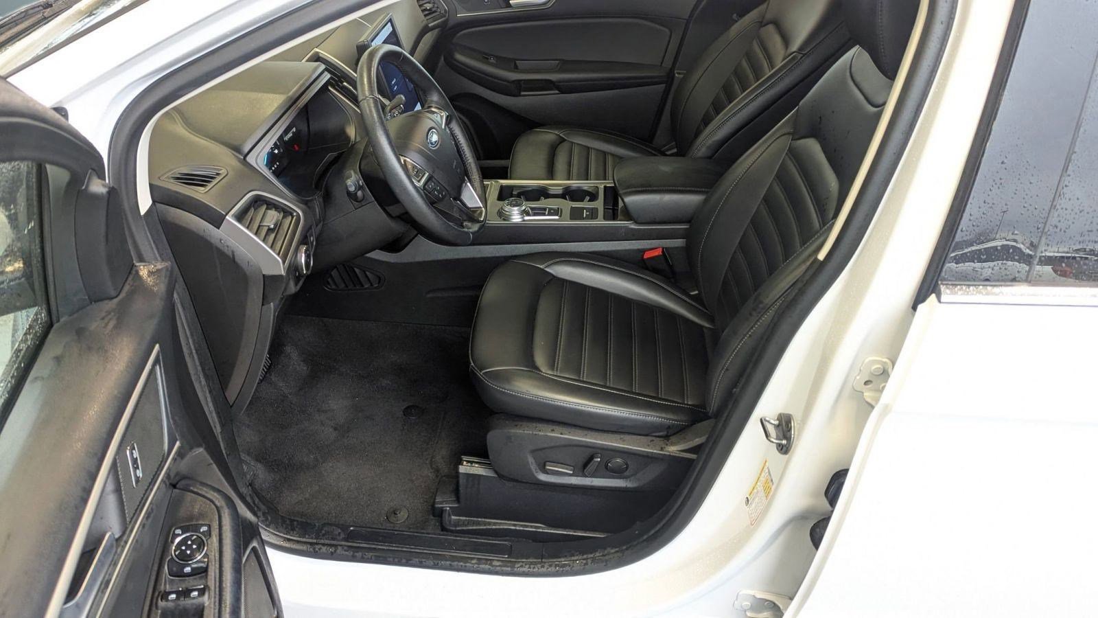 Certified 2024 Ford Edge SEL image 24