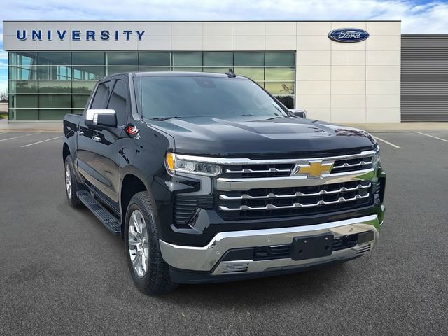 Used 2025 Chevrolet Silverado 1500 LTZ w/ Technology Package image 7