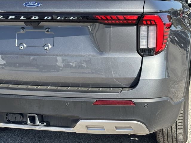Certified 2025 Ford Explorer Active w/ Active Comfort Package image 7