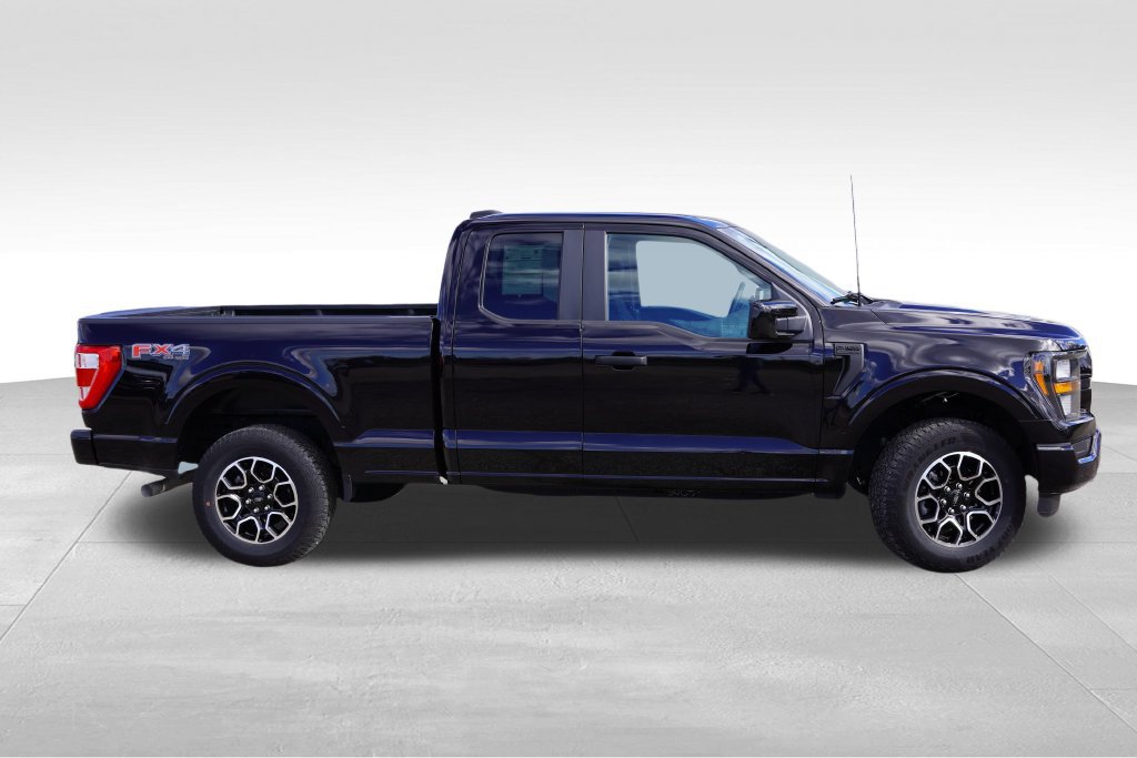 Certified 2023 Ford F150 XL w/ STX Appearance Package AWD/4WD image 4