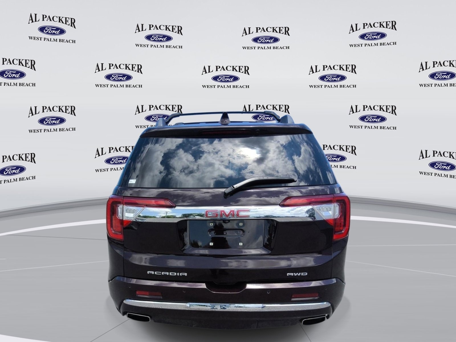 Used 2020 GMC Acadia Denali AWD/4WD image 5
