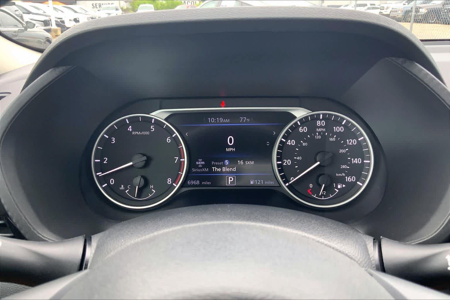 Used 2025 Nissan Sentra SV w/ All-Weather Package FWD image 25