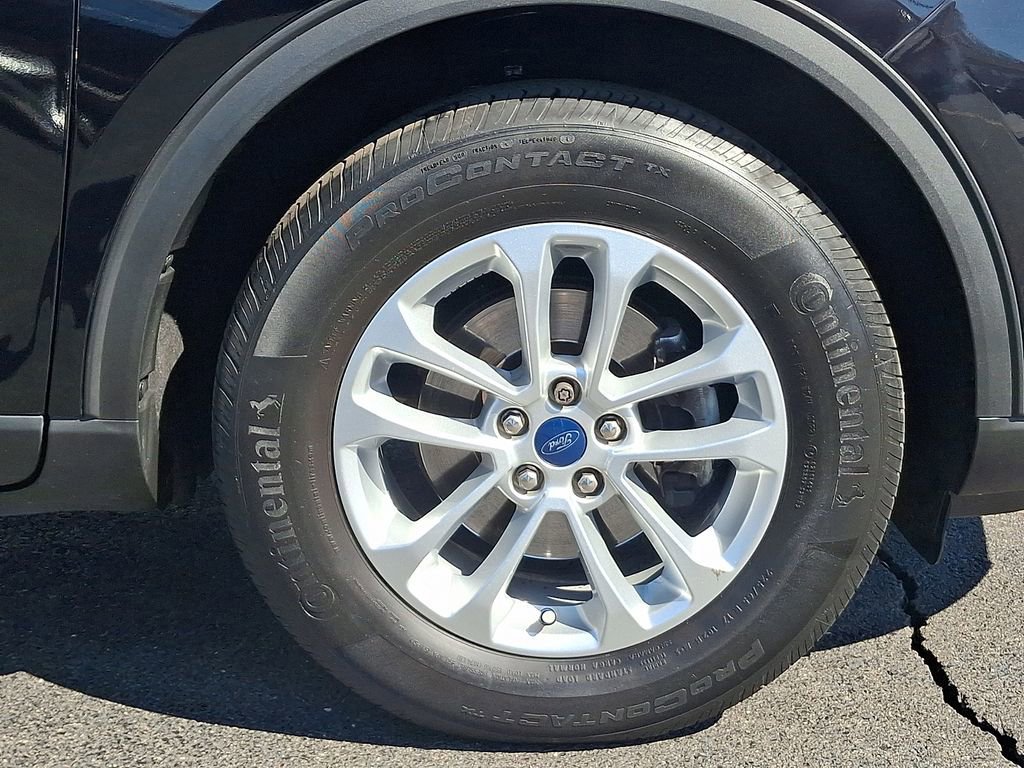 Certified 2022 Ford Escape SE w/ Cold Weather Package AWD/4WD image 9