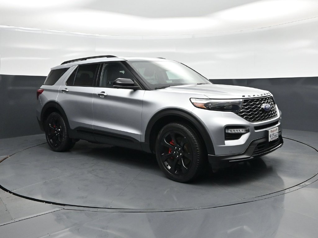 Certified 2023 Ford Explorer ST w/ Equipment Group 401A AWD/4WD image 26
