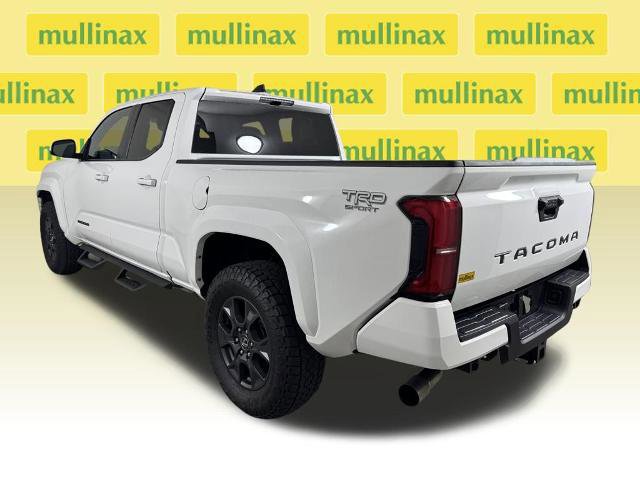 Used 2025 Toyota Tacoma TRD Sport image 3