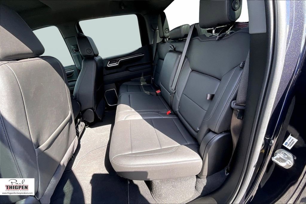 Used 2025 GMC Sierra 1500 SLT image 26